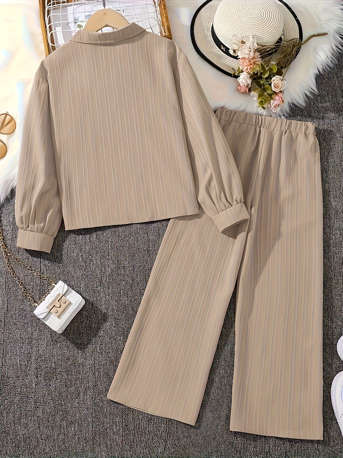 Relaxed Turn-Collar Shirt & Trousers Set — view 4