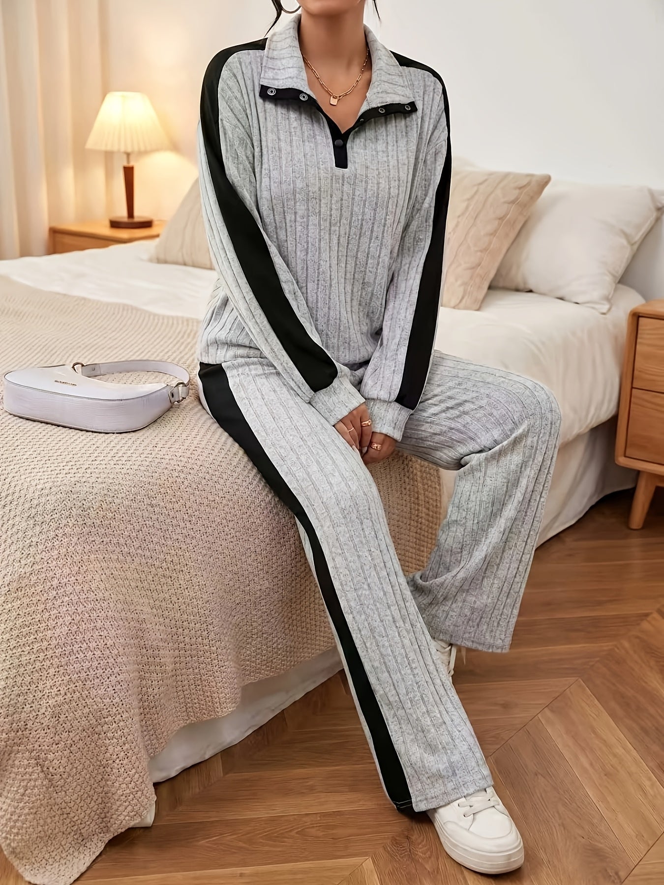 Color-Block Long-Sleeve Lounge Set - gallery image 4