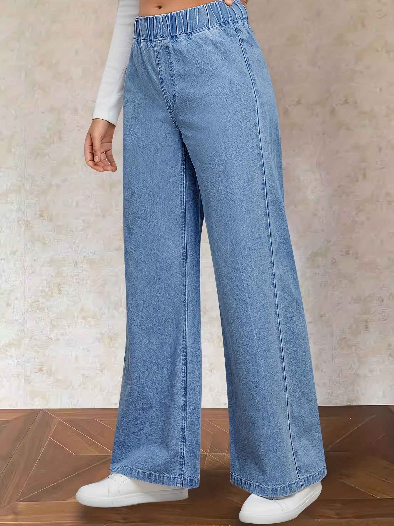 Soft-Waist Wide-Leg Denim Jeans – gallery image 6